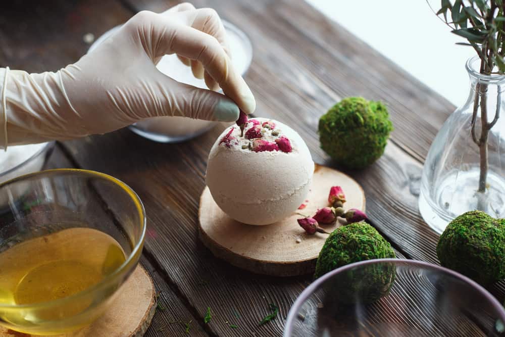 How-To-Make-Bath-Bombs-1.jpg